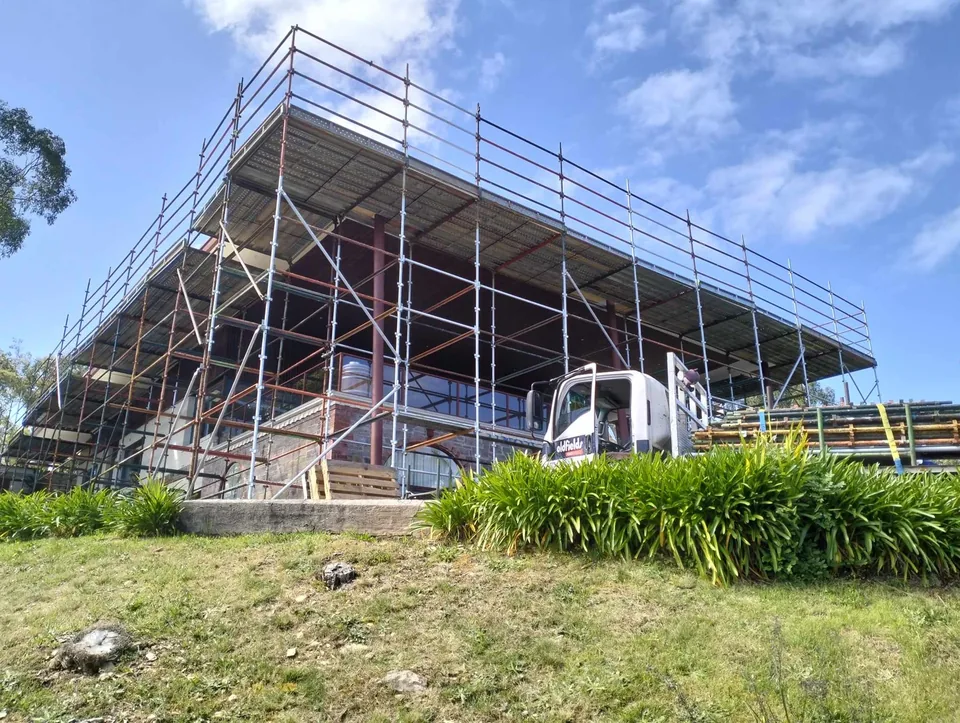 Steel Kwikstage scaffold 4